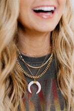 Load image into Gallery viewer, the herringbone necklace
