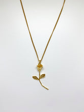 Load image into Gallery viewer, the large rose necklace
