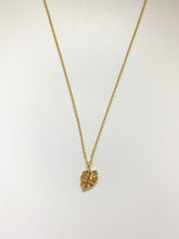 Load image into Gallery viewer, the monstera leaf necklace
