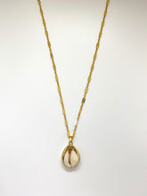 Load image into Gallery viewer, the cowrie shell necklace
